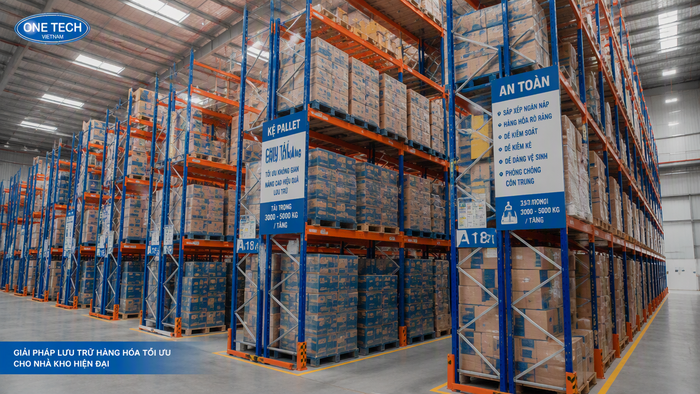 Kệ tải nặng cho pallet trong kho nhà máy tại Đắk Lắk